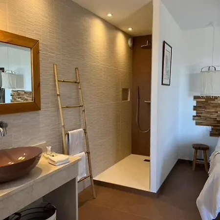 L'arbousiere Guest house *