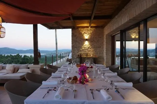 L'arbousiere Vendégház 4*